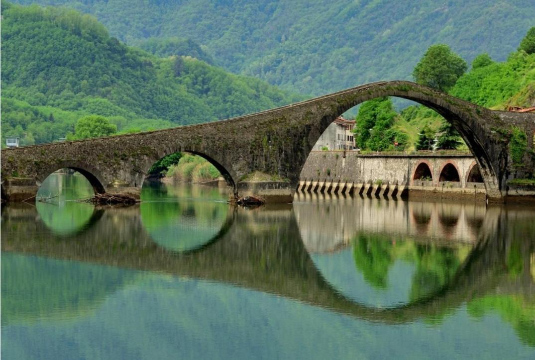 Agriturismo Il Castello Villa Borgo a Mozzano Buitenkant foto